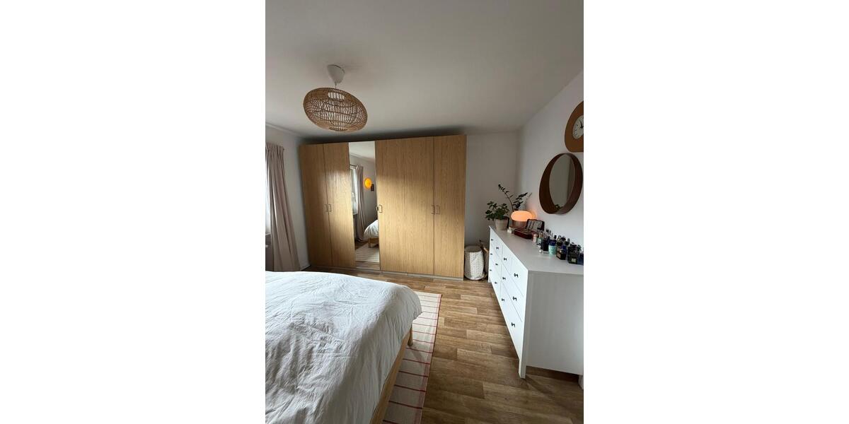 Etagenwohnung Bamberg Am Bruderwald - 3 Zimmer, 90 m&sup2;, 1.035&euro; | Angebot:26378752