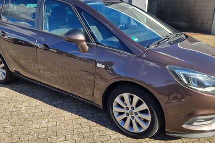 Opel Zafira 90.440 km 12.990 &euro; Schwerin 19055