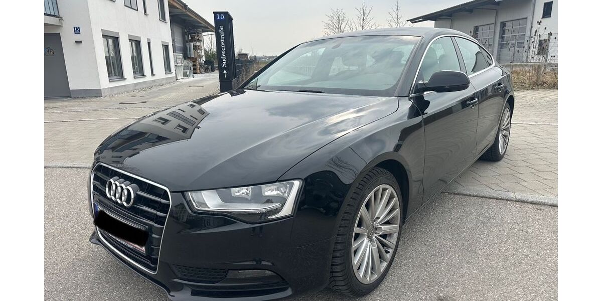 Audi A5 174.000 km 9.900 &euro; Höhenkirchen-Siegertsbrunn 85635
