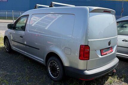 VW Caddy Maxi 111.000 km 12.490 € Göttingen 37079