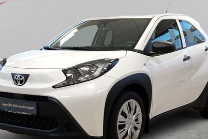 Toyota Aygo (X) 31.501 km 13.333 &euro; Pirna 01796