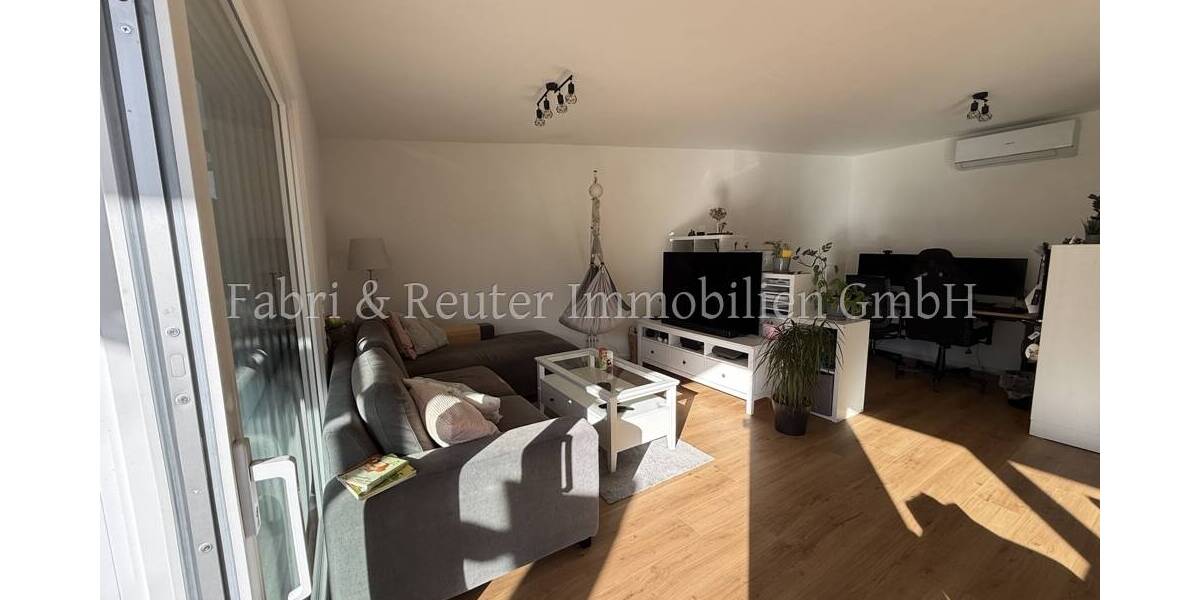 Etagenwohnung Kempen - 2 Zimmer, 74 m&sup2;, 1.090&euro; | Angebot:26786780