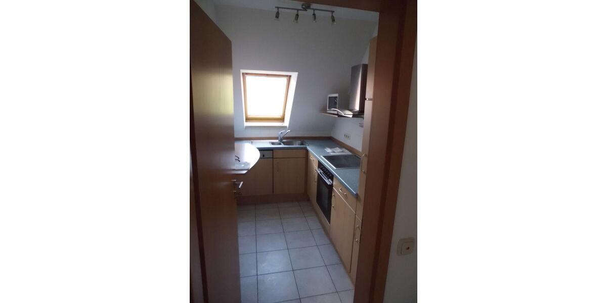 Dachgeschoßwohnung Thierhaupten - 3.5 Zimmer, 72 m&sup2;, 940&euro; | Angebot:26425708