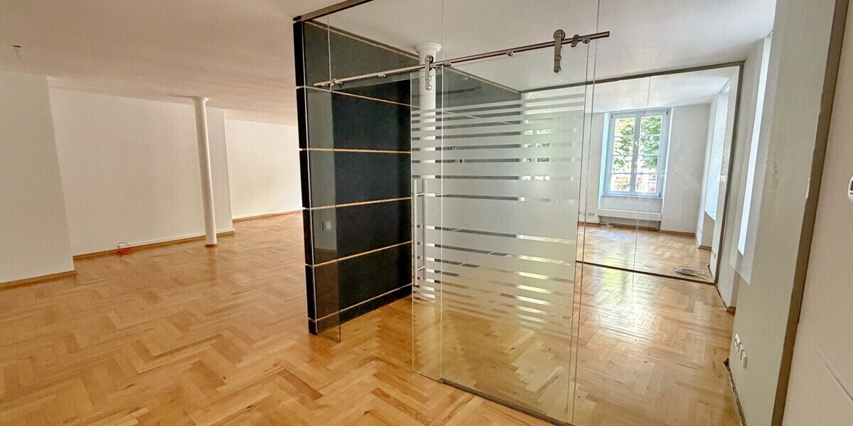 Großzügige Bürofläche in absoluter Bestlage - Gewerbeobjekt Baden-Baden Innenstadt | Angebot:26932317