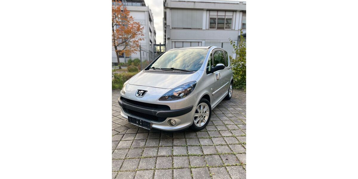 Peugeot 1007 133.500 km 1.249 &euro; Rosenheim 83026