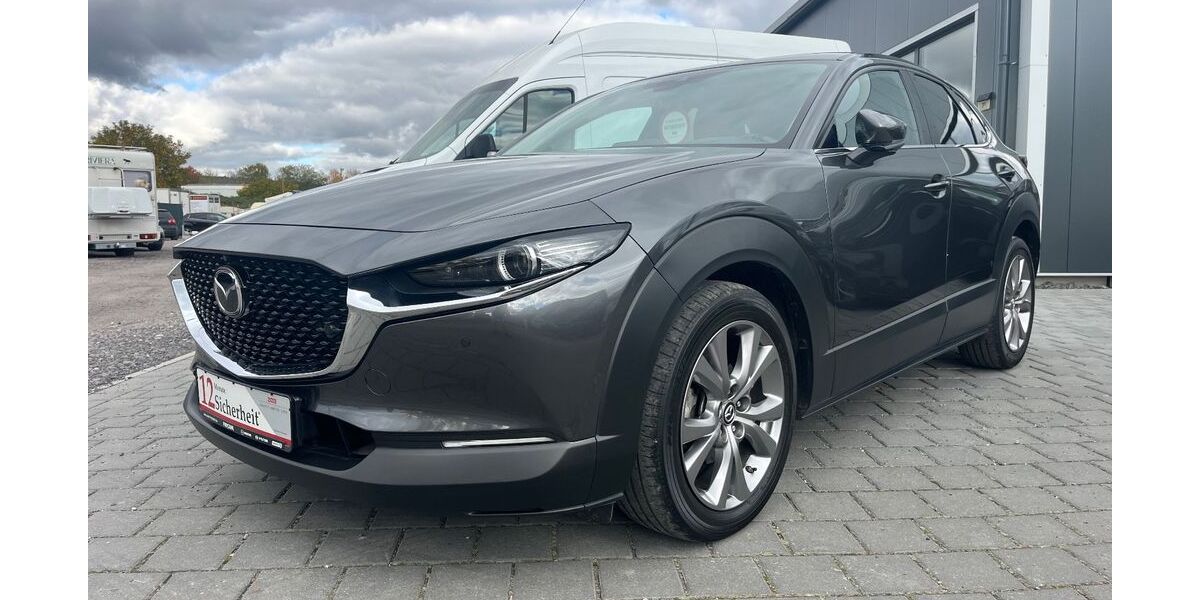 Mazda CX-3 91.576 km 16.890 &euro; Irlich 56567