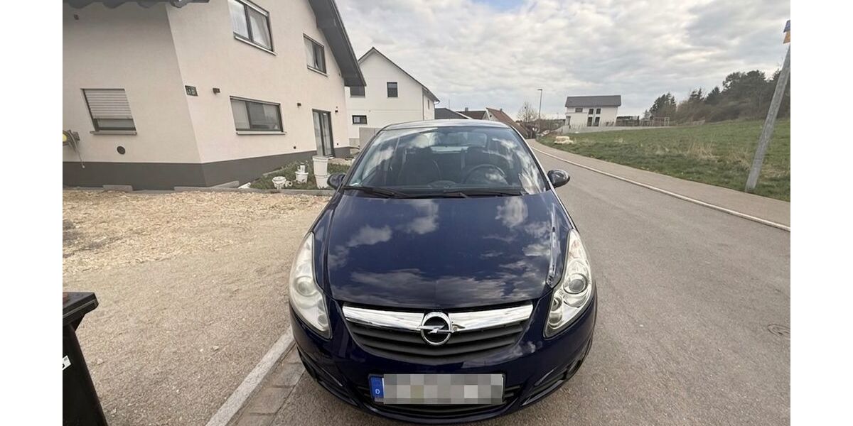 Opel Corsa 123.000 km 3.000 &euro; Münsingen 72525