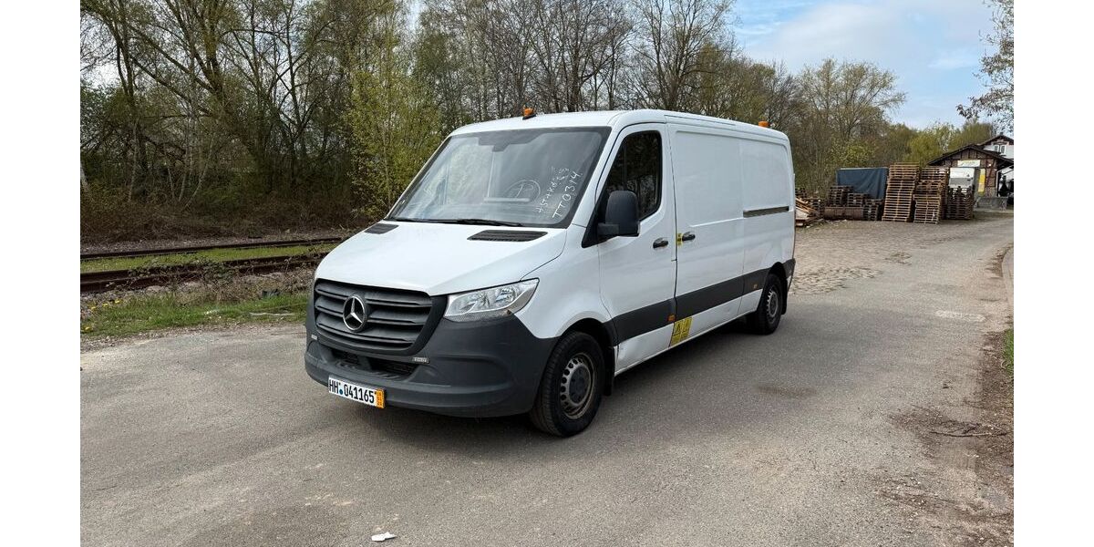 Mercedes-Benz Sprinter 224.993 km 14.875 &euro; HAMBURG 22113