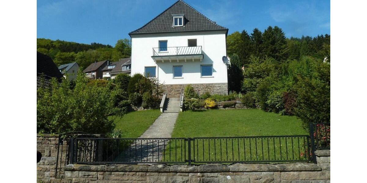Einfamilienhaus Altena - 10 Zimmer, 270 m&sup2;, 369.000&euro; | Angebot:26766281