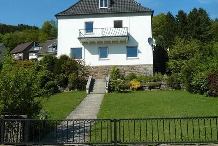 Haus Altena - 10 Zimmer, 270 m&sup2;, 369.000&euro; | Angebot:26766281