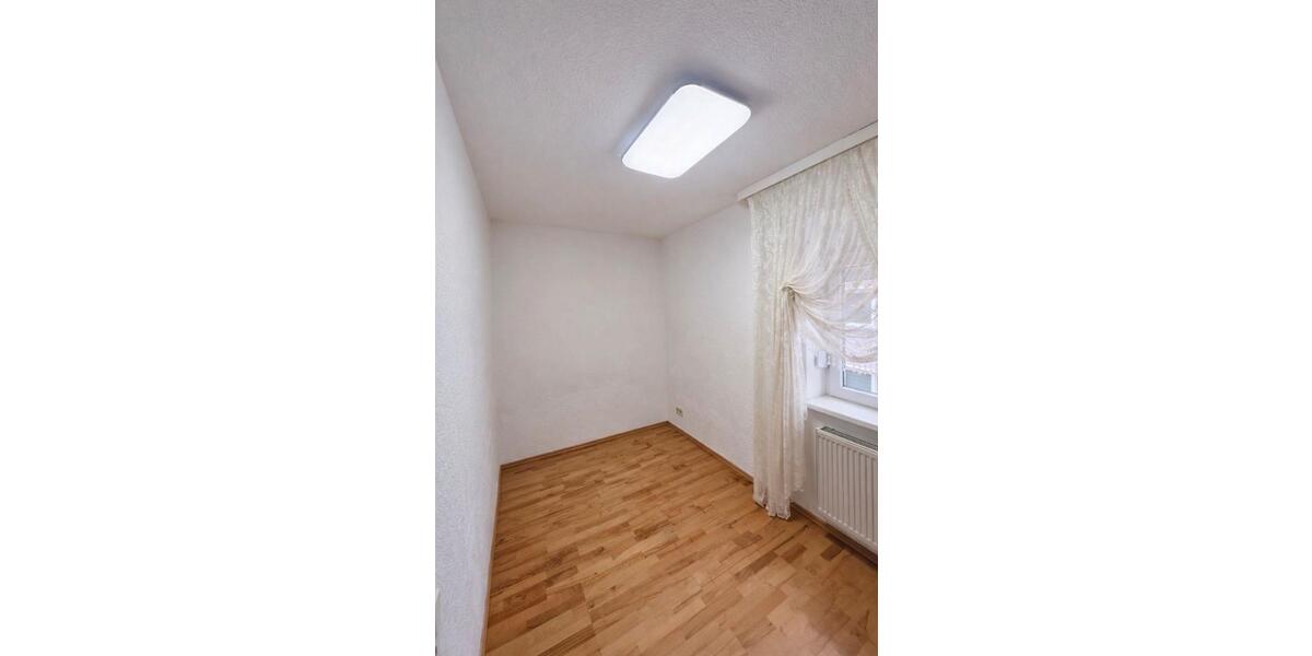 Mehrfamilienhaus, Wohnhaus Ellwangen (Jagst) - 7 Zimmer, 100 m&sup2;, 579.000&euro; | Angebot:27048376