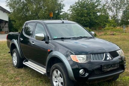 Mitsubishi L200 250.000 km 6.990 &euro; Gelchsheim 97255
