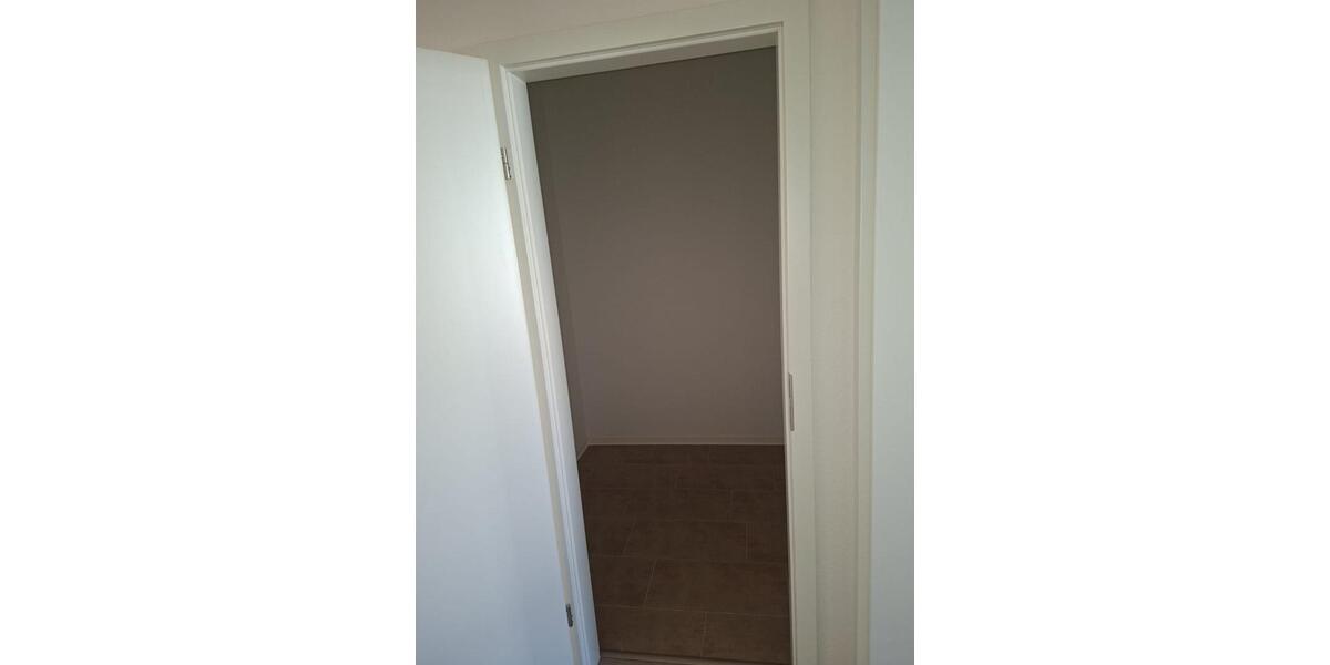 Etagenwohnung Spremberg - 5 Zimmer, 121 m&sup2;, 790&euro; | Angebot:25220691