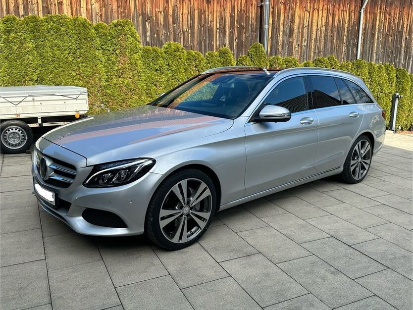 Mercedes-Benz C 250 185.000 km 19.100 € Poppenricht 92284