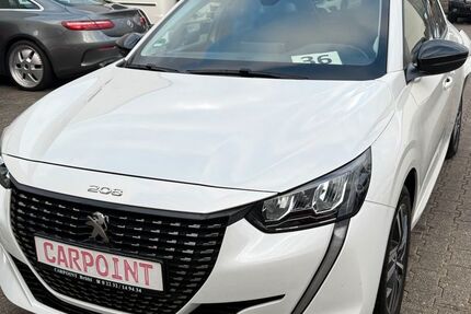 Peugeot 208 41.700 km 7.450 € Brühl 50321