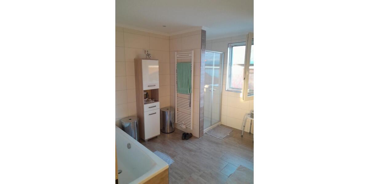 Etagenwohnung Damme - 3 Zimmer, 85 m&sup2;, 750&euro; | Angebot:25323081