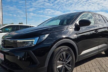 Opel Grandland (X) 119.000 km 16.990 &euro; Wittenberge 19322