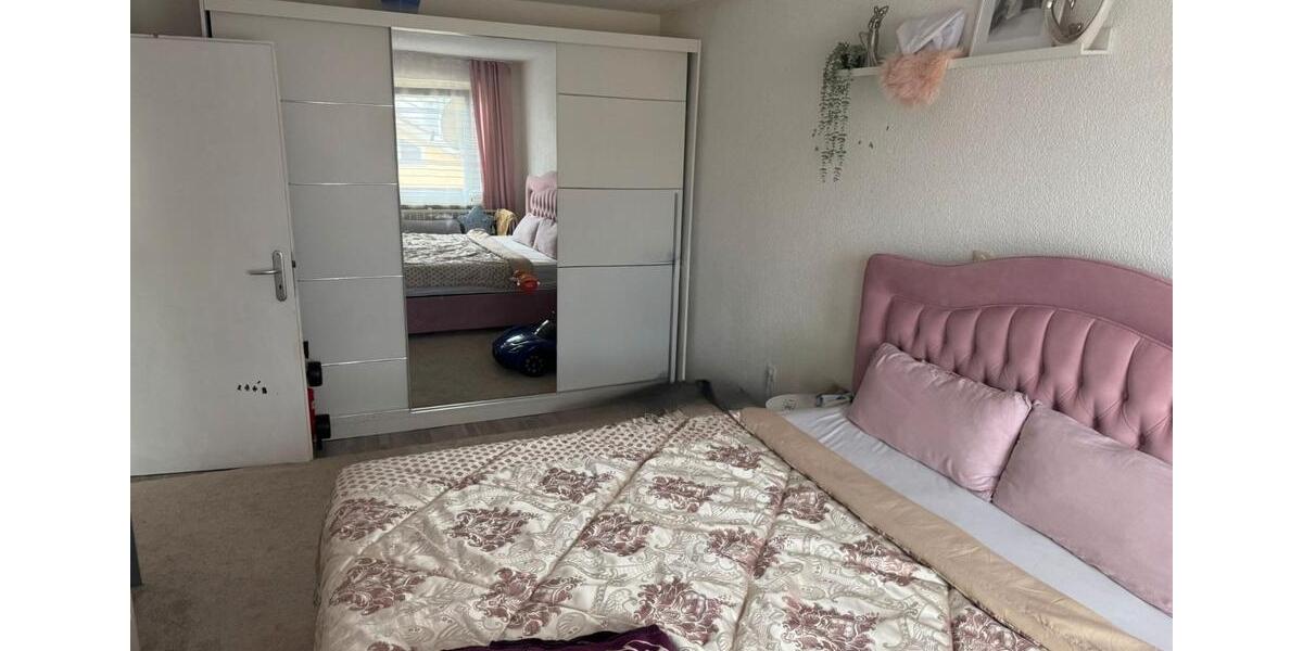 Etagenwohnung Leingarten - 2 Zimmer, 63 m&sup2;, 900&euro; | Angebot:26241655