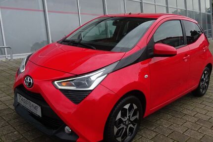 Toyota Aygo (X) 18.794 km 12.380 € Steißlingen 78256