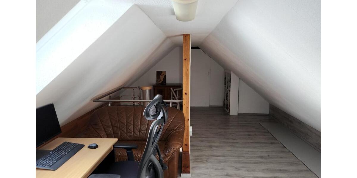 Dachgeschoßwohnung Ahlen - 3 Zimmer, 85 m&sup2;, 230.000&euro; | Angebot:23428042