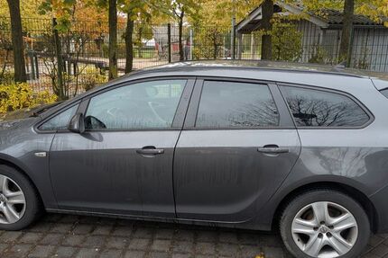 Opel Astra 210.000 km 3.000 € Cloppenburg 49661