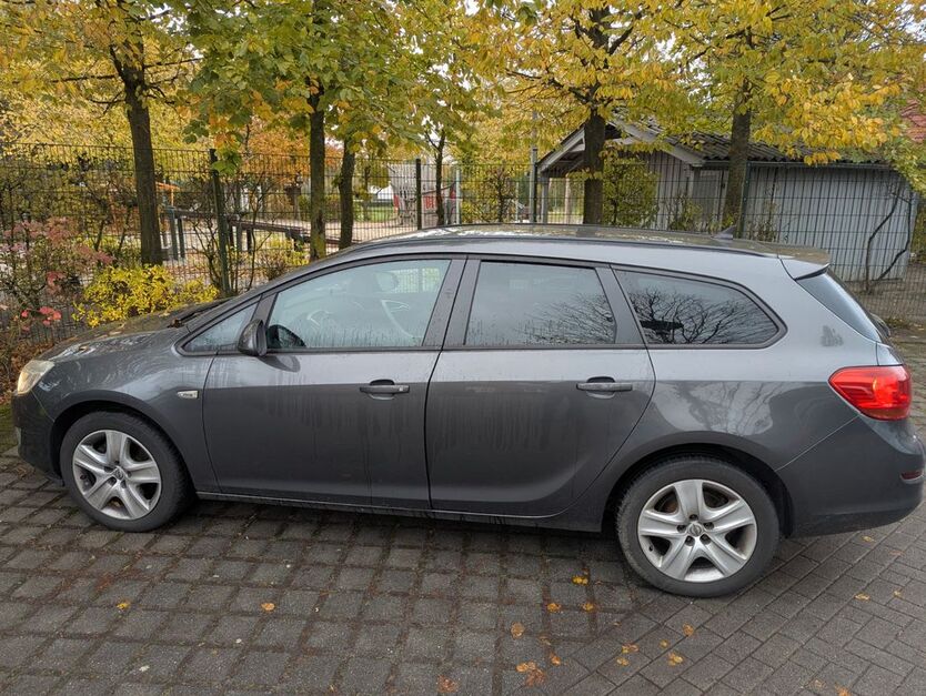 Opel Astra 210.000 km 3.000 € Cloppenburg 49661