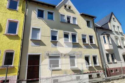 Haus Helmbrechts - 11 Zimmer, 229 m&sup2;, 145.000&euro; | Angebot:25196739