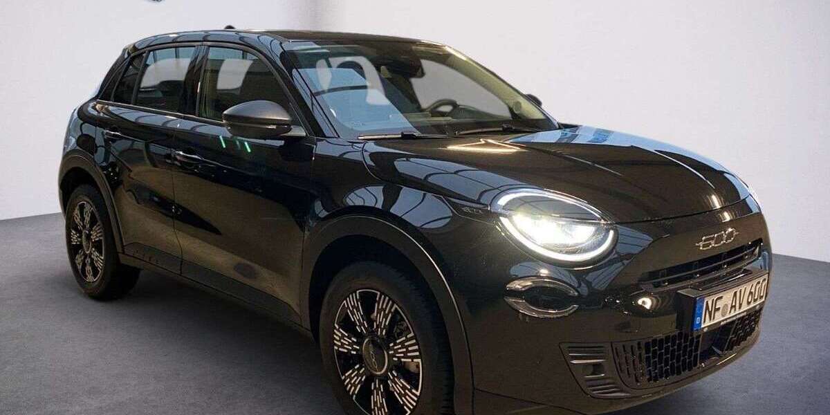 Fiat 600 6.250 km 23.990 &euro; Husum 25813