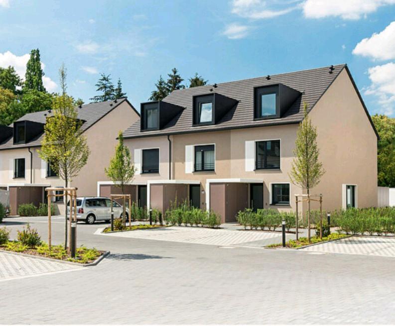 Familienfreundliches Reihenhaus mit Garten & 2 Parkplätzen zimmer