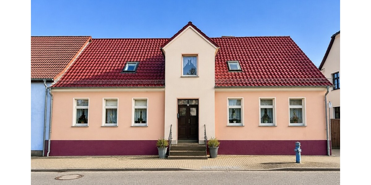 HORN IMMOBILIEN ++ großes Einfamilienhaus in Brüssow bei Löcknitz - Einfamilienhaus Brüssow | Angebot:25961058
