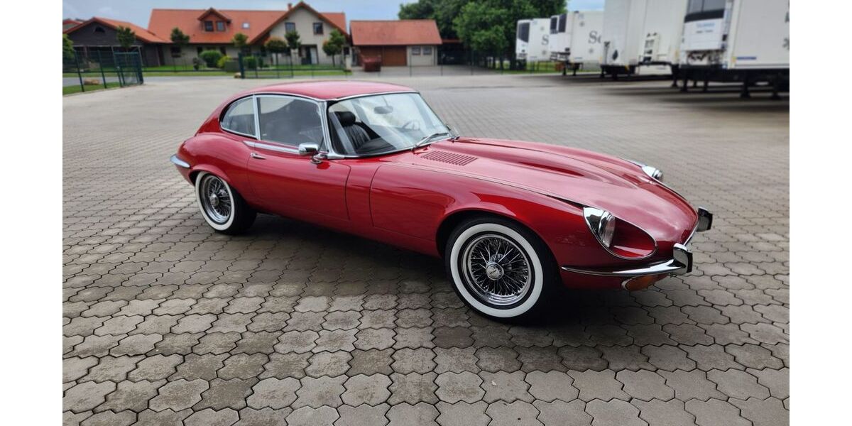 Jaguar E-Type 54.765 km 74.000 &euro; Klein Berssen 49777