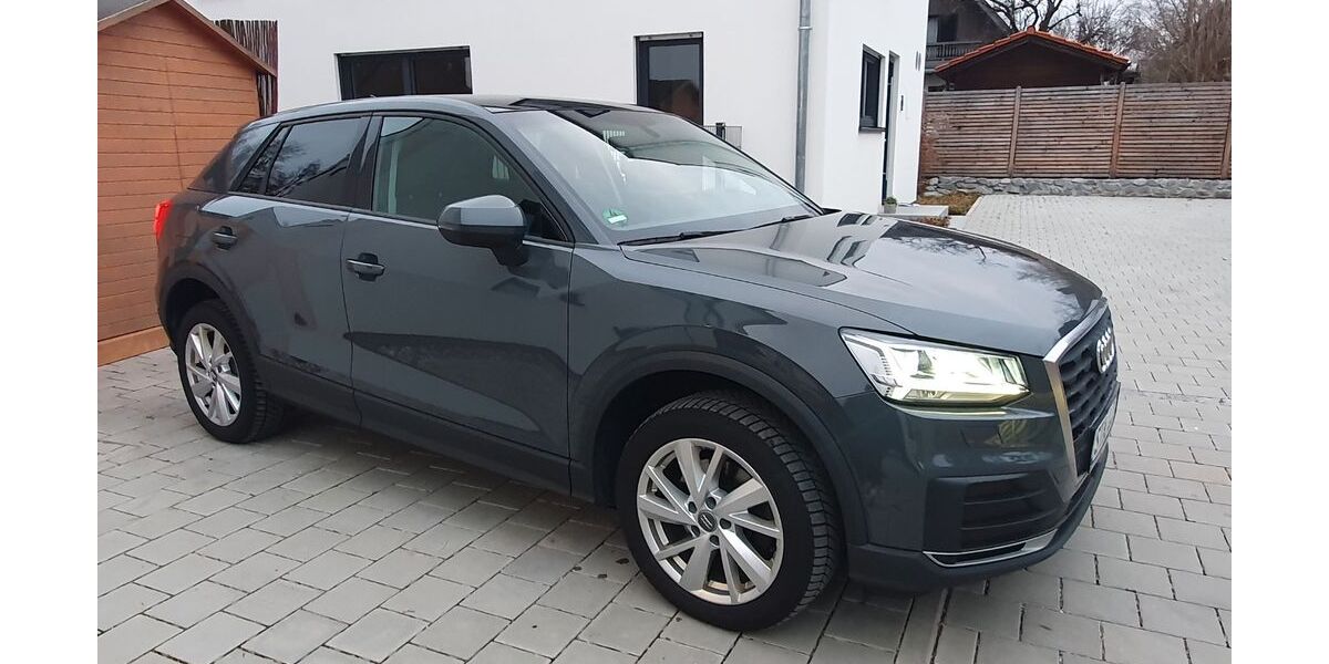 Audi Q2 117.000 km 14.900 &euro; Wörthsee 82237
