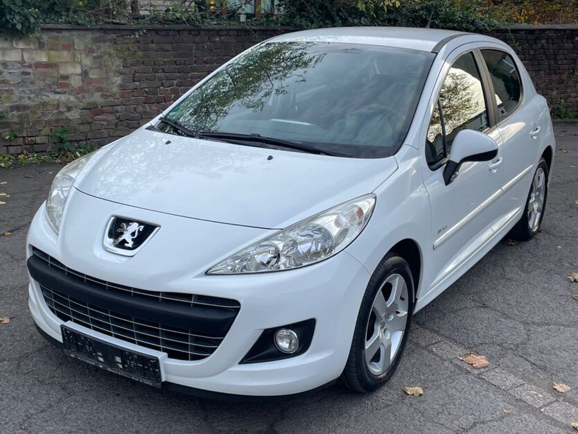 Peugeot 207 167.564 km 4.950 € Krefeld 47799