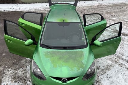 Mazda 2 132.482 km 2.690 &euro; Böblingen 71032