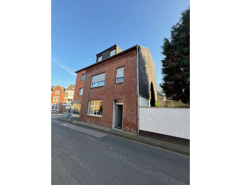 Haus zum Kaufen in Alsdorf 229.000 € 127 m²