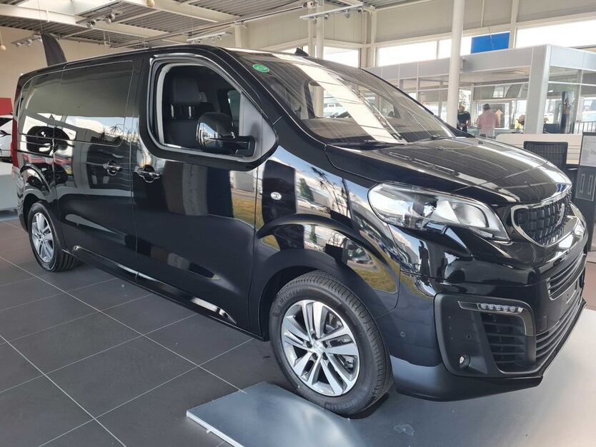 Peugeot Traveller 9.500 km 45.880 € Düren 52351