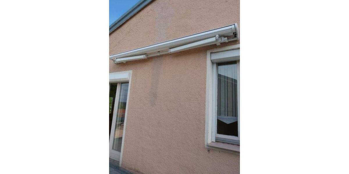 Etagenwohnung Burglengenfeld - 4 Zimmer, 127 m&sup2;, 850&euro; | Angebot:25070508