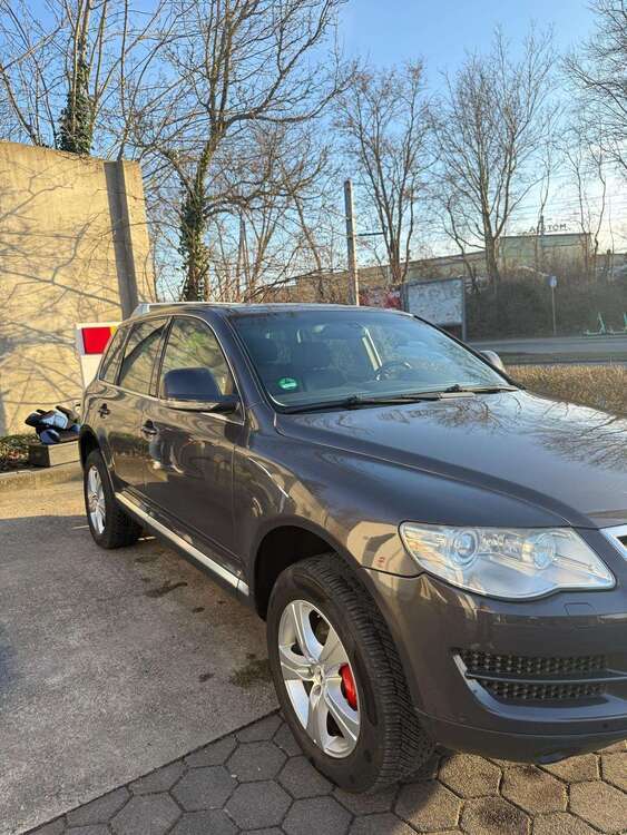 VW Touareg 203.400 km 6.999 € Kassel 34123