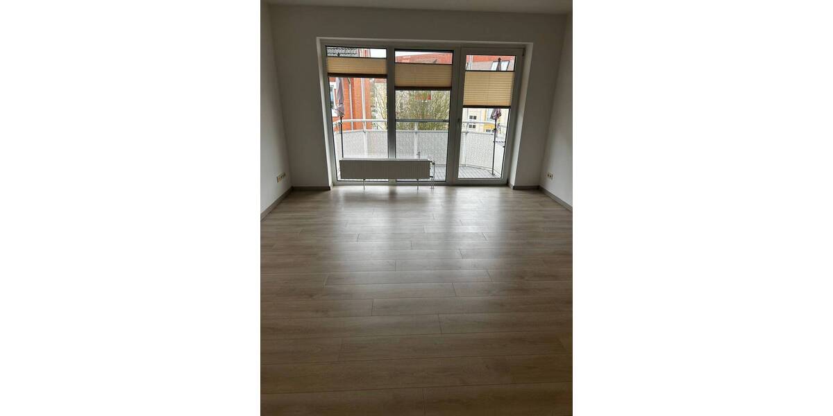 Etagenwohnung Stralsund Grünthal-Viermorgen - 3 Zimmer, 78 m&sup2;, 705&euro; | Angebot:26407966