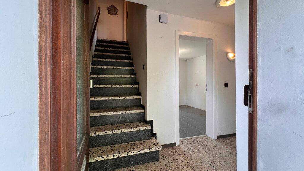 Einfamilienhaus Aachen Schmithof - 6 Zimmer, 137 m&sup2;, 180.000&euro; | Angebot:26219858