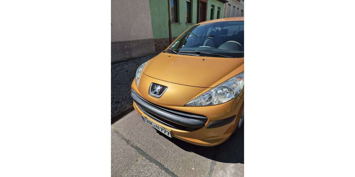Peugeot 207 154.000 km 2.800 &euro; Nienburg 06429