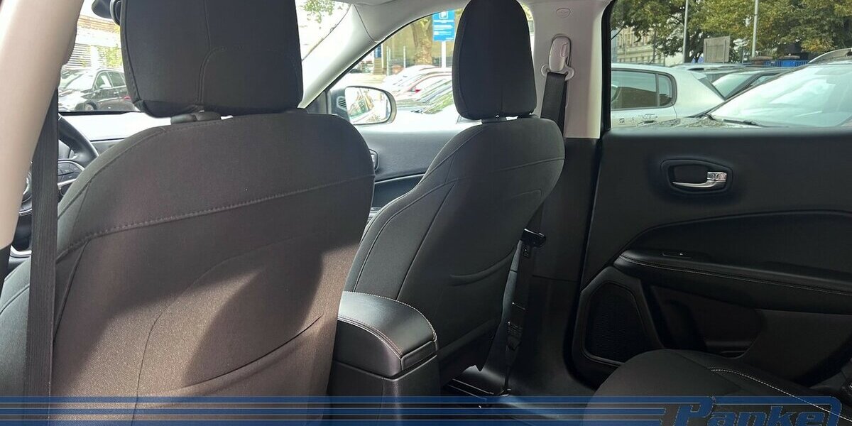 Jeep Compass 1.4 MultiAir Sport FWD*Bluetooth*LaneAss 118.275 km 11.790 &euro; Berlin 13187