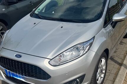 Ford Fiesta 74.000 km 7.150 &euro; weyhe 28844