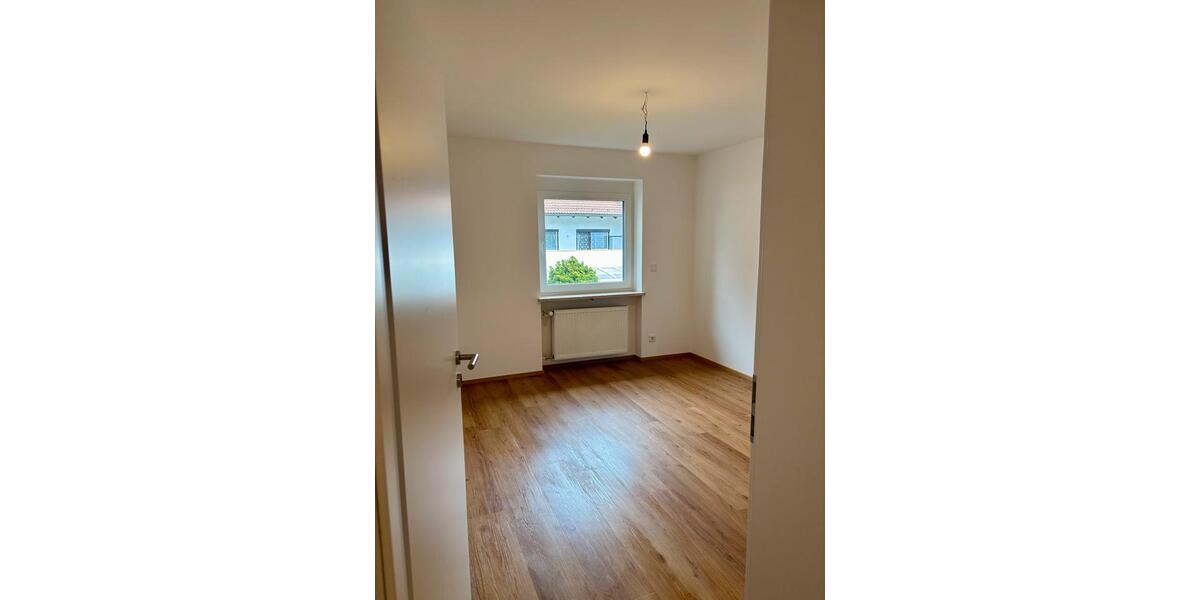 Reihenhaus München Messestadt Riem - 7 Zimmer, 160 m&sup2;, 3.209&euro; | Angebot:26343559
