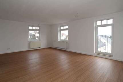 Wohnung zum Mieten in GornauErzgeb. 370 € 82 m² 3 zimmer