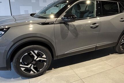 Peugeot 2008 6.000 km 31.590 &euro; Augsburg 86179