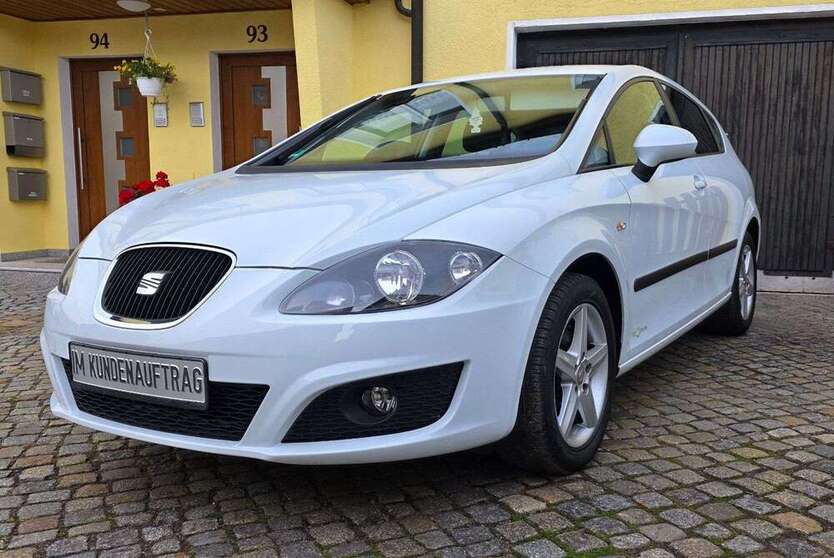 Seat Leon 77.500 km 5.350 € Dippoldiswalde 01744