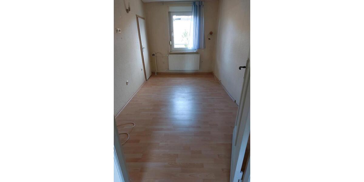 Einfamilienhaus Wandlitz - 4 Zimmer, 120 m&sup2;, 1.700&euro; | Angebot:24843031