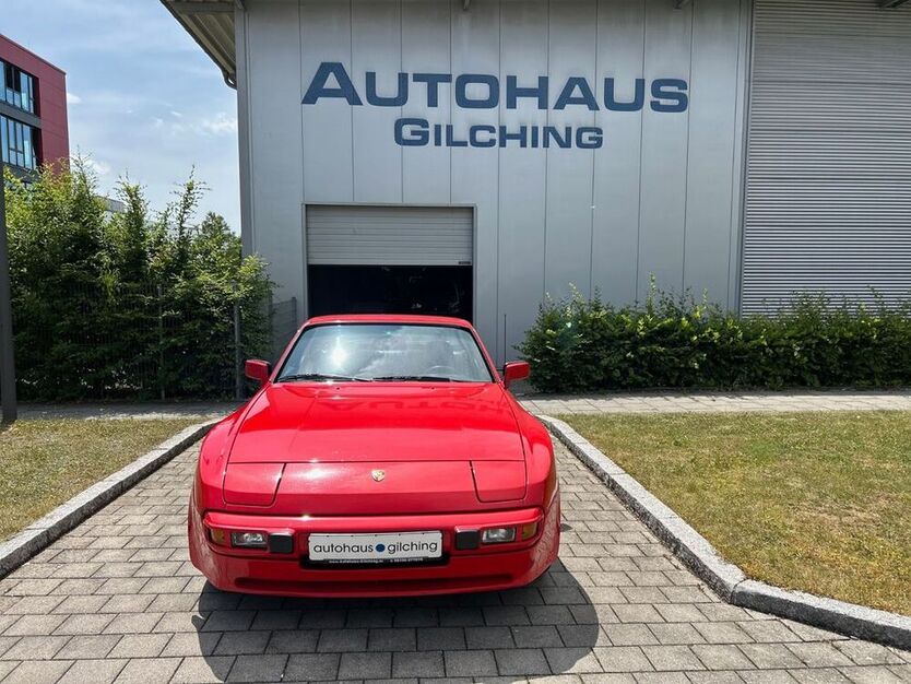 944