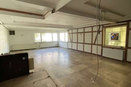 Halle in Ockenheim 560 € 80 m² zimmer